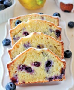Bolo de mirtilos